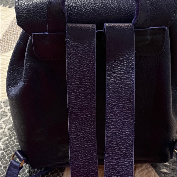 Drawstring cobalt Leather Backpack - Picture 2 of 10